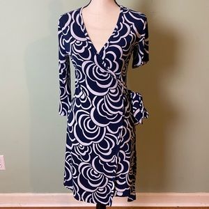 Ivory Leafy-Swirl Pattern Blue Mini Dress